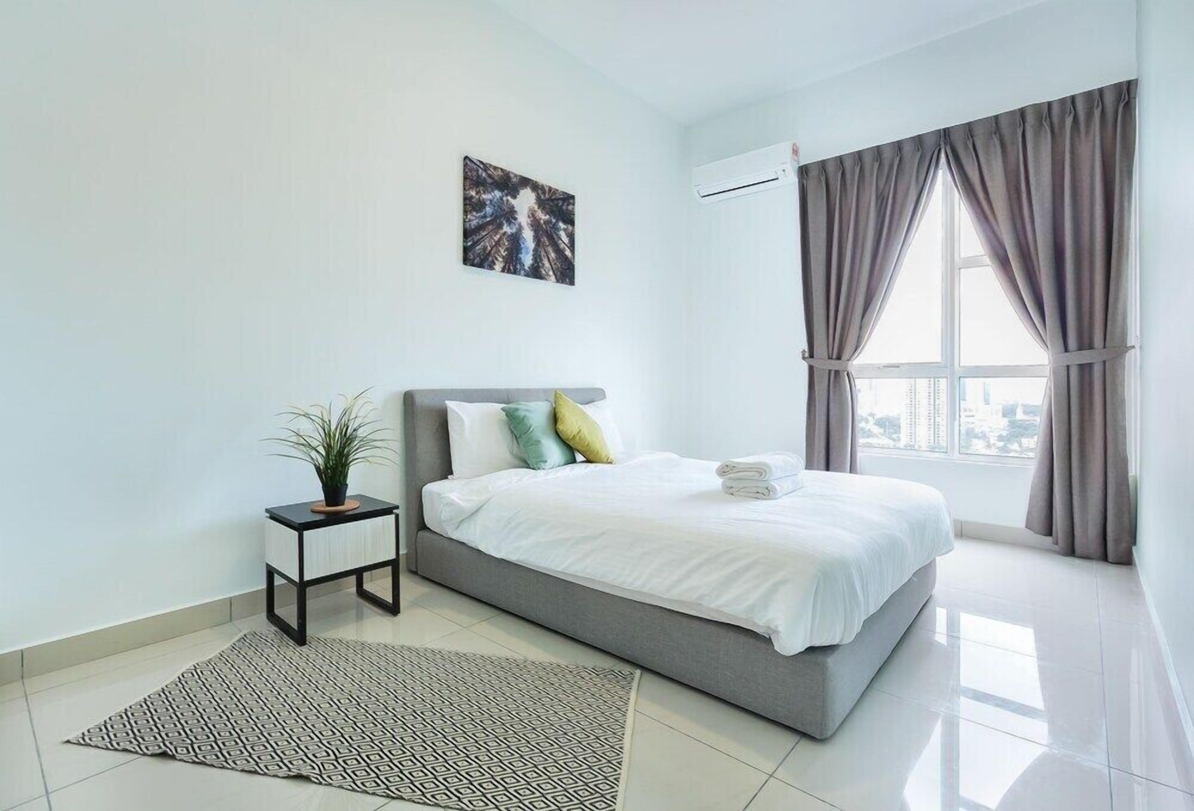 3 bedrooms, soundproofing, iron/ironing board, free WiFi