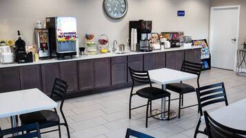 Free daily continental breakfast