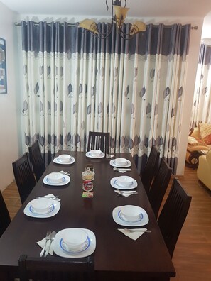 Dining - MJ Homestay by Balozi Nairobi (Nairobi)