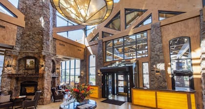 White Pines 1-BD Penthouse at Westgate - Tycoon