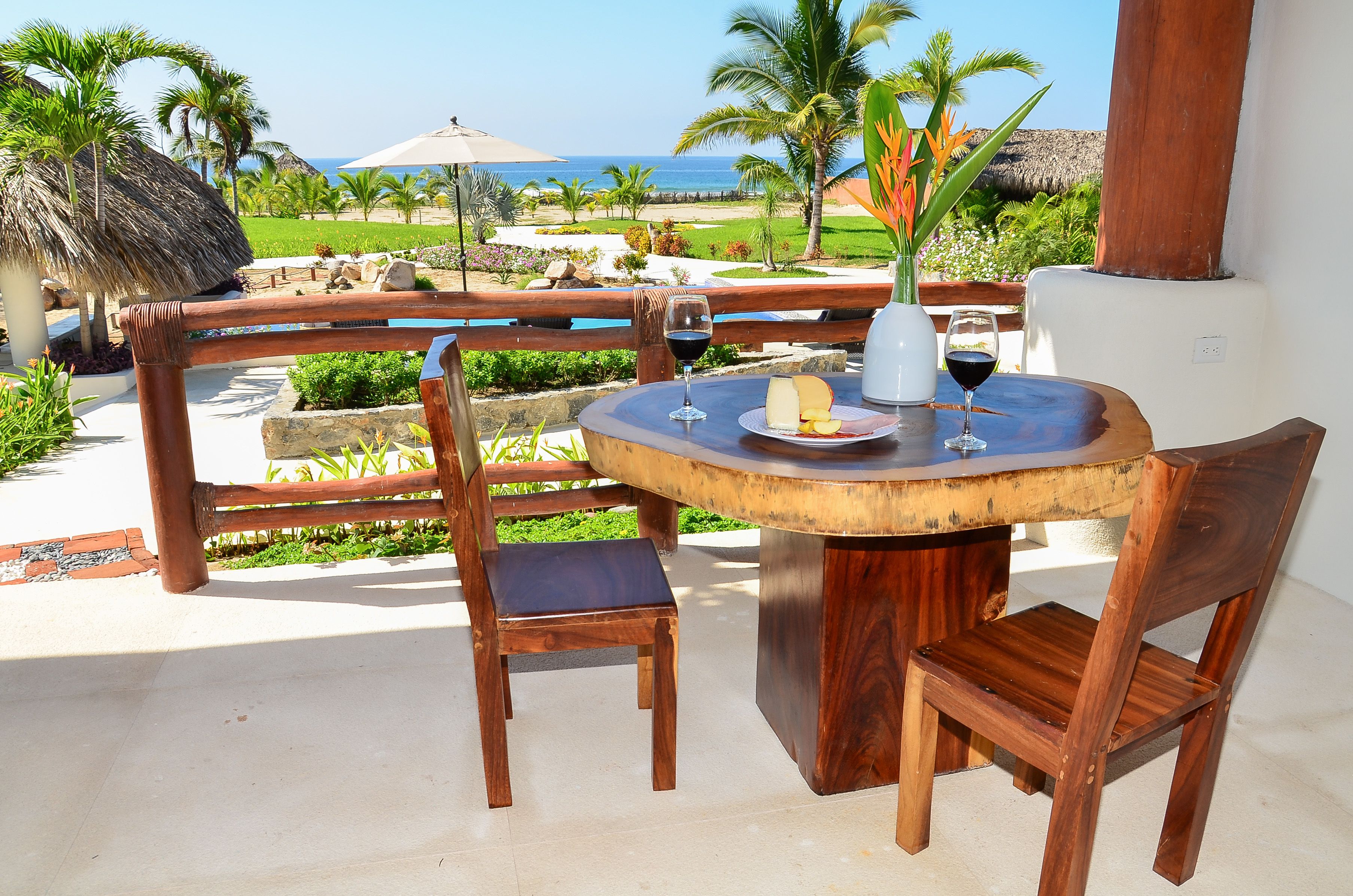 Departamento, 2 habitaciones, Terraza, frente al mar | Terraza o patio