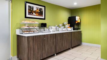 Free daily on-the-go breakfast