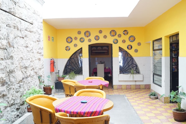 Desayuno continental incluido todos los días