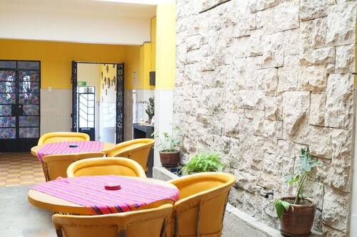 Casa de los Soles B&B Hostel