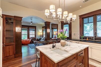 Luxury Austin Retreat for Families & Groups, Pool + Spa, Sleeps 15