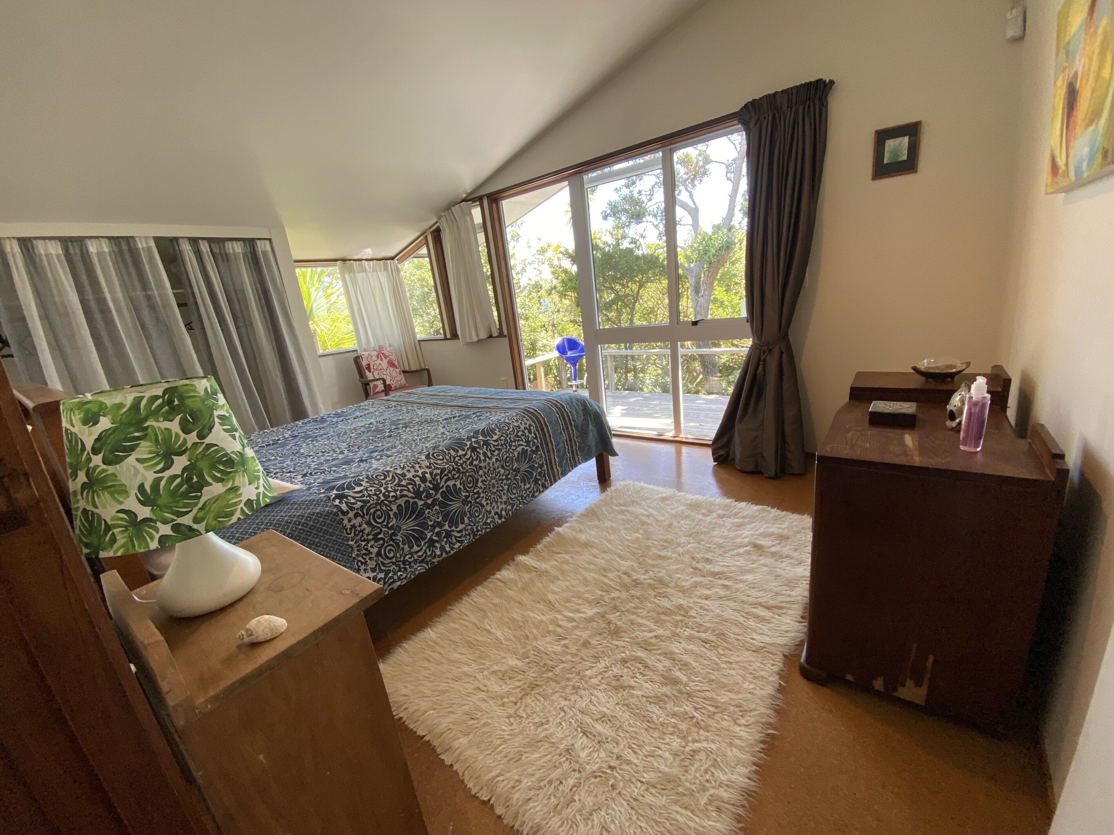 3 Schlafzimmer, Schreibtisch, Bügeleisen/Bügelbrett, kostenloses WLAN