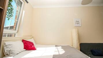 1 bedroom, iron/ironing board, WiFi, bed sheets