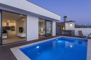 Pool - Searenity Vacations Home II, west of the Island (Arco da Calheta)