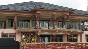 Bagian depan properti