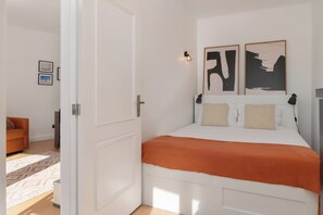1 chambre, fer et planche à repasser, Wi-Fi, literie fournie