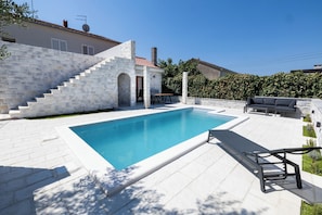 Pool - Cozy Apartment • Pool • close to Trogir & Airport (Trogir)