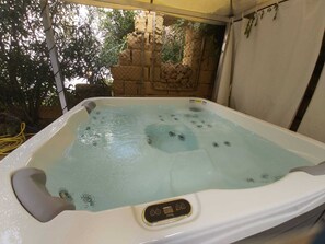 室外 SPA 浴池