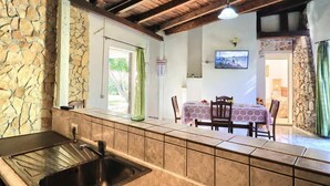 Interior - Trullo Sage by LoveSud (Pescoluse)