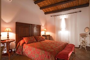 1 bedroom, iron/ironing board, free WiFi, bed sheets - Charming house with shared pool - Titi (Buseto Palizzolo)