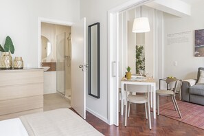 1 quarto, ferros/tábuas de passar roupa, Wi-Fi, roupa de cama