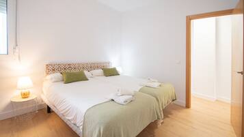 2 bedrooms, WiFi, bed sheets