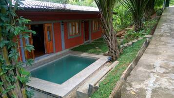 Triple Room, 1 Bedroom, Hill View, Poolside | 1 bedroom, iron/ironing board, rollaway beds, bed sheets