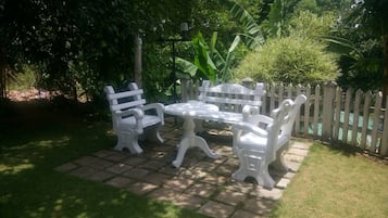 家庭客房, 花園景, 花園 | 露台/庭院