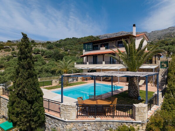 Pool - Souda bay loggia,Great views,Pool,Plakias (Plakias)