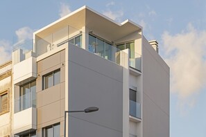 Exterior - FAA Rentals 31 de Janeiro 3A,the city at your feet (Funchal)