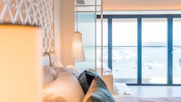 Chambre Premium, 1 très grand lit, balcon, vue océan