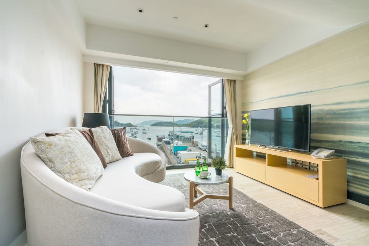 Suite familiare, 2 camere da letto, vista oceano | 1 camera, minibar, una cassaforte in camera, una scrivania