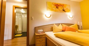 3 chambres, coffre-fort, lit de bébé portatif, Wi-Fi