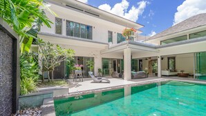 2-Bedroom Villa with Private Pool | Terraza o patio