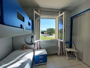 2 Schlafzimmer, Bügeleisen/Bügelbrett, Reisekinderbett, kostenloses WLAN