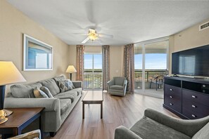 Televisión y reproductor de DVD 