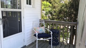 Property grounds - Charming Stone Harbor Cottage (Stone Harbor)