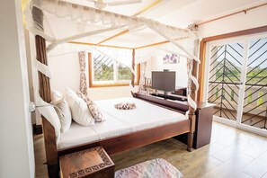 5 Schlafzimmer, Schreibtisch, Bügeleisen/Bügelbrett, Internetzugang