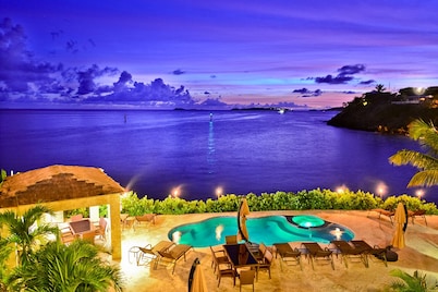 Sea Shore Allure's Standard One Bedroom One Bathroom Ocean Front  Villa