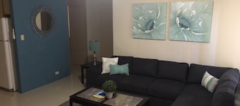 Walking distance to the University of Guam! 2BED/1BATH!!!!