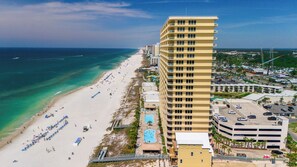 On the beach - Gulf Front with 40' Balcony waiting on you! (Panama City Beach)
