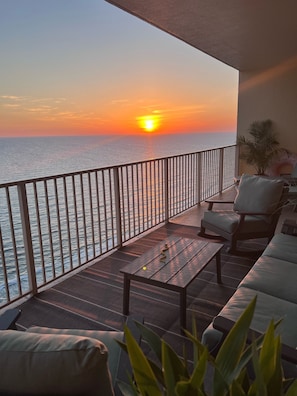 Terrace/patio - Gulf Front with 40' Balcony waiting on you! (Panama City Beach)