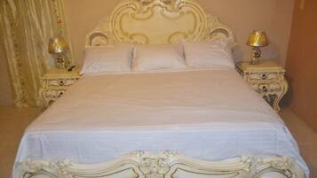 Desk, iron/ironing board, free WiFi