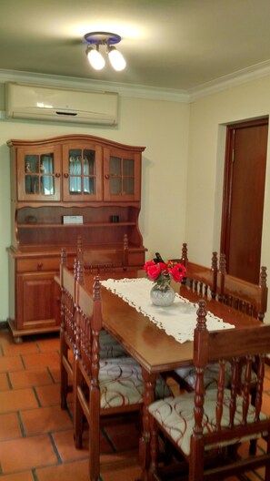Dining - Family House for 6 people (Salta)