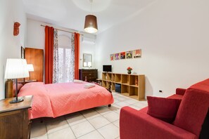Apartment, 2 Bedrooms, Non Smoking | 2 bedrooms, iron/ironing board, free cots/infant beds, free WiFi - Domus Ricca Termini (Rome)