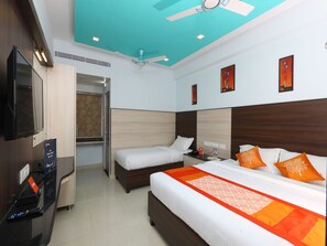 Room - OYO 15857 Saibala Budget Hotel (Chennai)