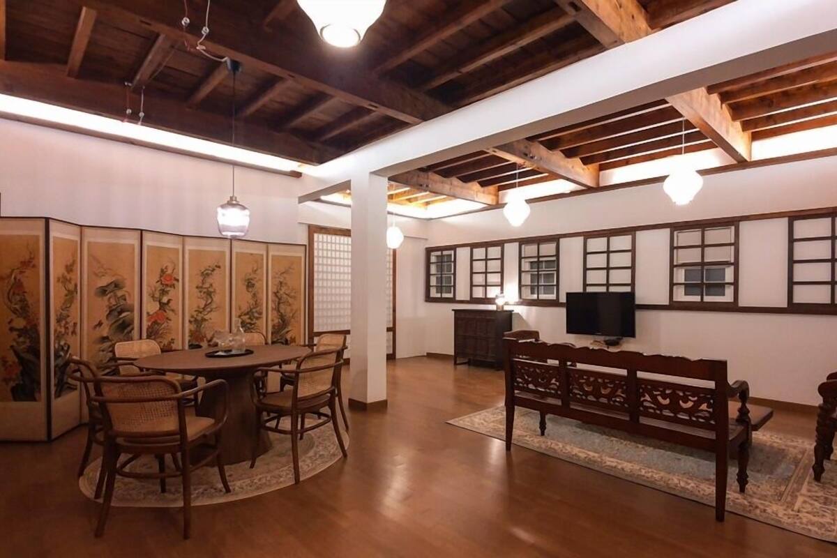 Nhà Duplex truyền thống | Truy cập Internet không dây miễn phí, trang trí khác biệt 