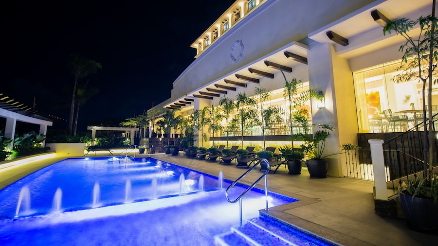 Mella Hotel Manila near NAIA Airport