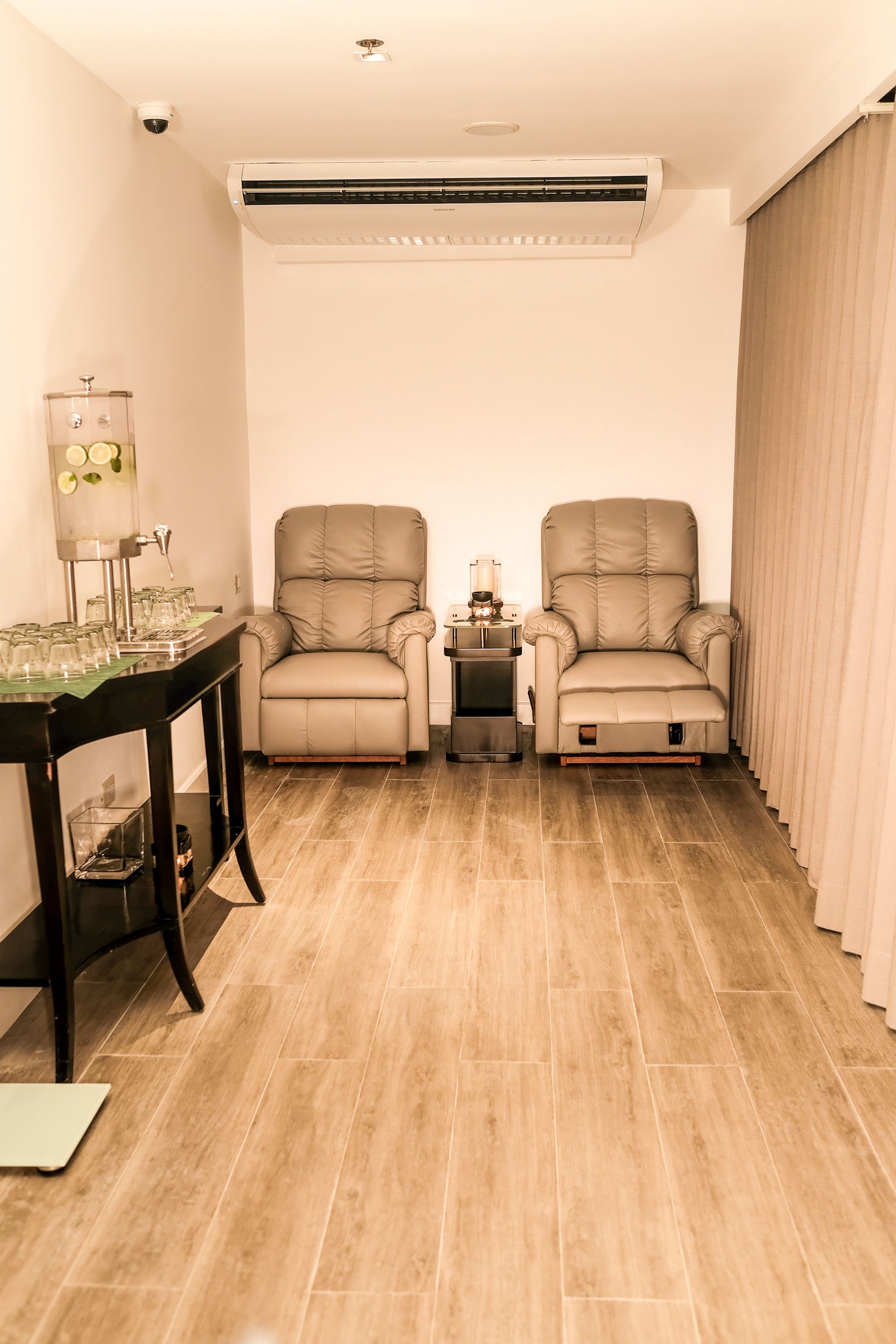 massage/treatment rooms