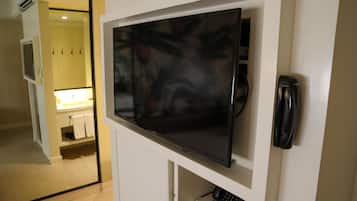 Habitación familiar (B) | Caja de seguridad en la habitación, escritorio y wifi gratis