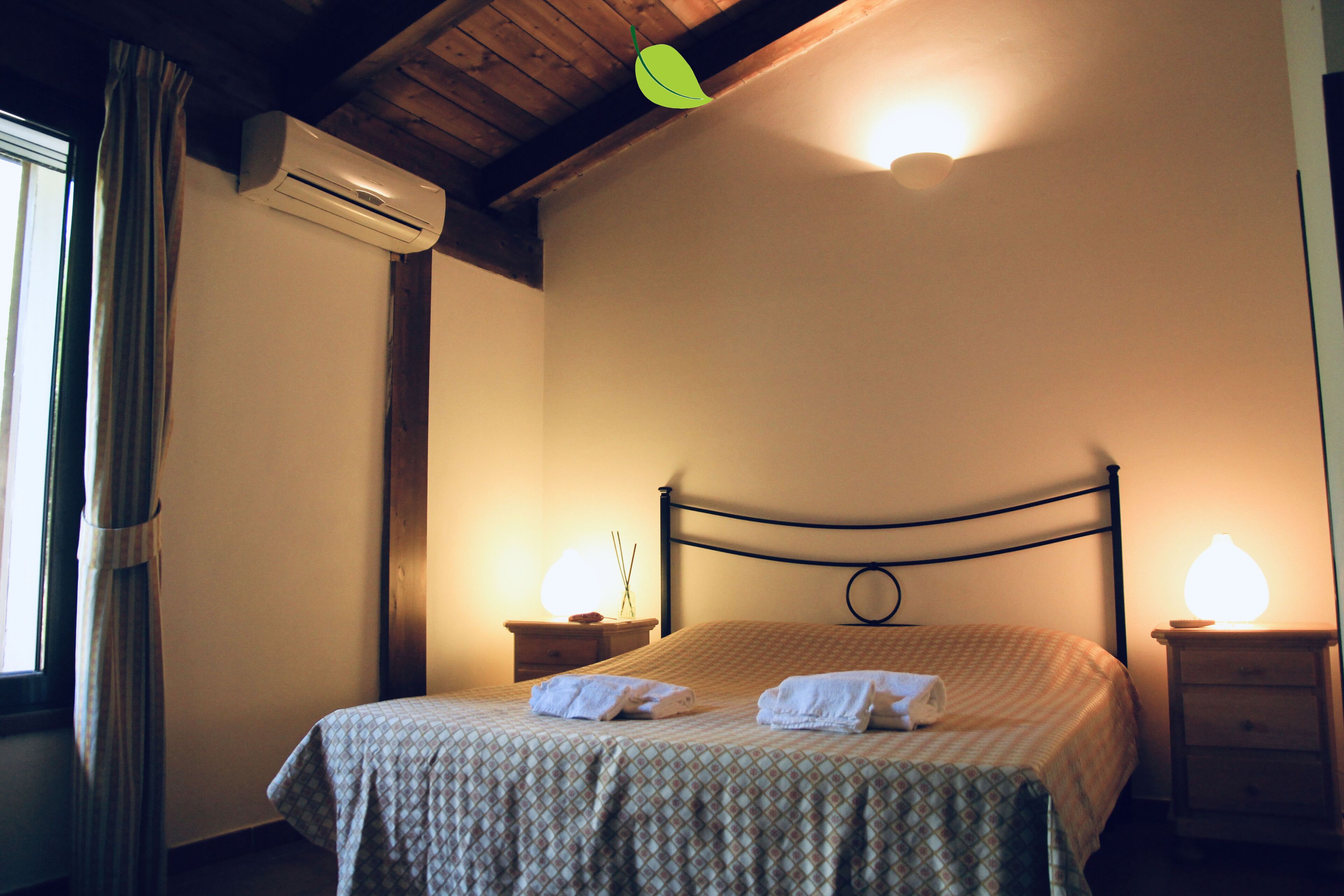 Quarto casal | Roupas de cama premium, Wi-Fi de cortesia, roupa de cama