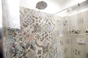 Apartamento | Ducha del cuarto de baño