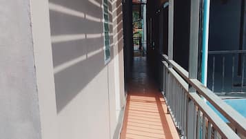 Standard Double Room | Teras/patio