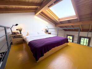 Balcony Suite 5 | 1 bedroom, memory-foam beds, minibar, individually decorated - 118 Alacati (Cesme)