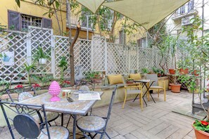 Garden - Colosseo Secret Garden - Home and More (Rome)