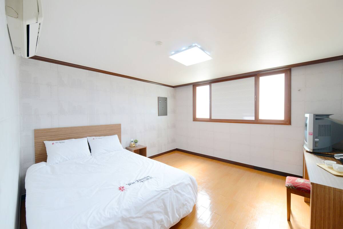 客房 (Queen Bed) | 免費無線上網